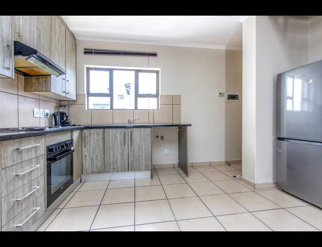 3 BEDROOM SECTIONAL TITLE FOR SALE IN BARBEQUE DOWNS